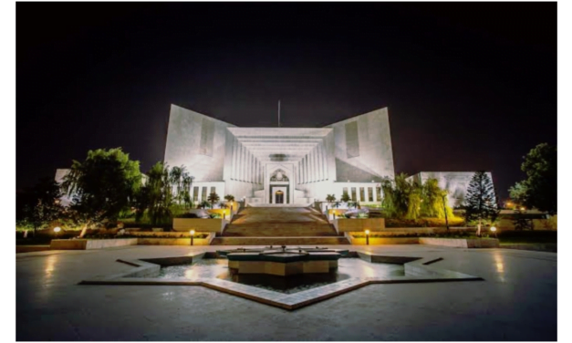 "نظریۂ ضرورت” کو دفنا کر آئینِ پاکستان کو بچایا جائے، ملک کے 100 ممتاز شخصیات کا چیف جسٹس کے نام خط