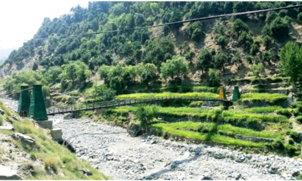 چترال کے تاریخی گاؤں عشریت کی حالتِ زار