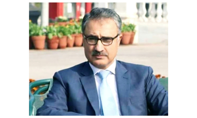 خیبر پختون خوا کے کم عمر ترین چیف سیکرٹری، ڈاکٹر کاظم نیاز