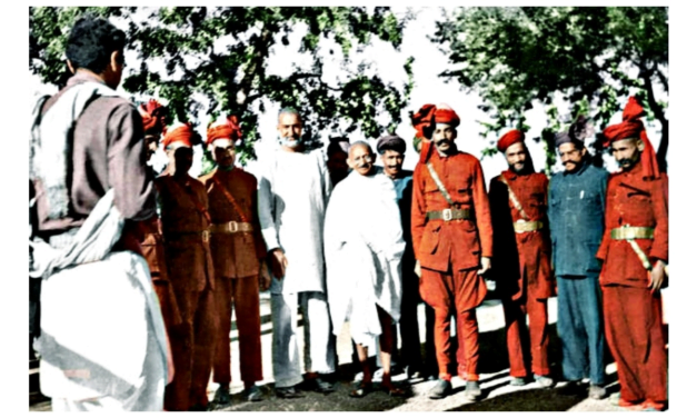 خدائي خذمتګار او رښتينې باچاخانې