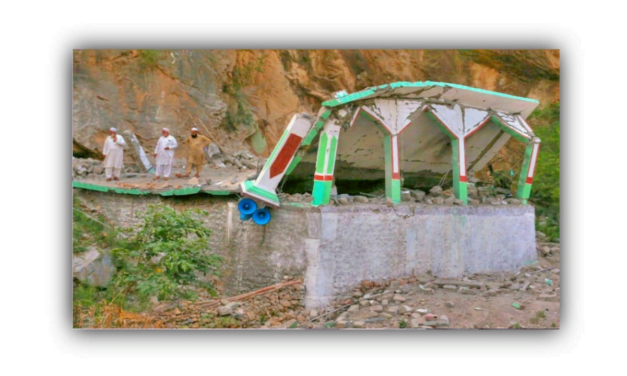 کیا ہماری مسجدیں کافر ہیں…؟