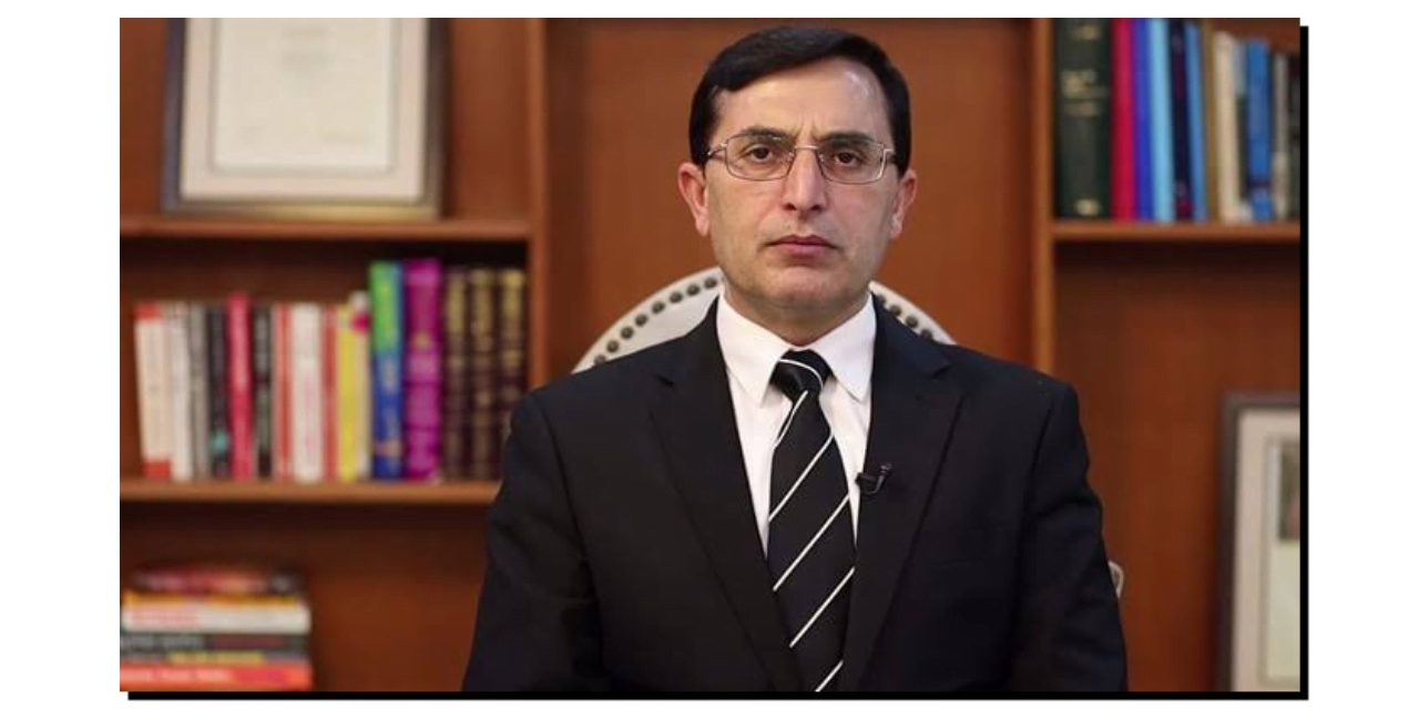 تحریکِ انصاف کے نام زد نگران چیئرمین بیرسٹر گوہر علی خان کون ہیں؟