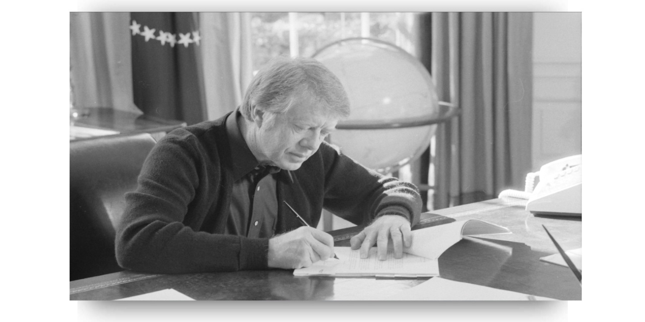 افغان جہاد کےلیے مہلک آلات دینے کا صدر جمی کارٹر کا حکم نامہ 42 سال بعد پبلک